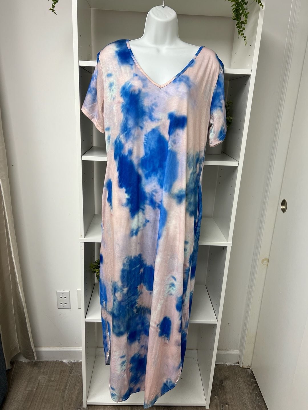 Blue And Pink Tie Dye Short Sleeve Dress With Pockets